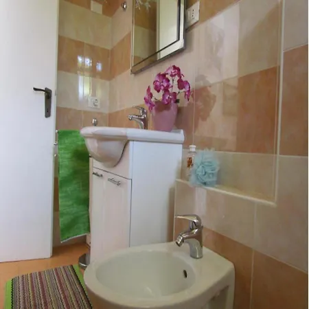 Villa With Private Garden And Place Bibione